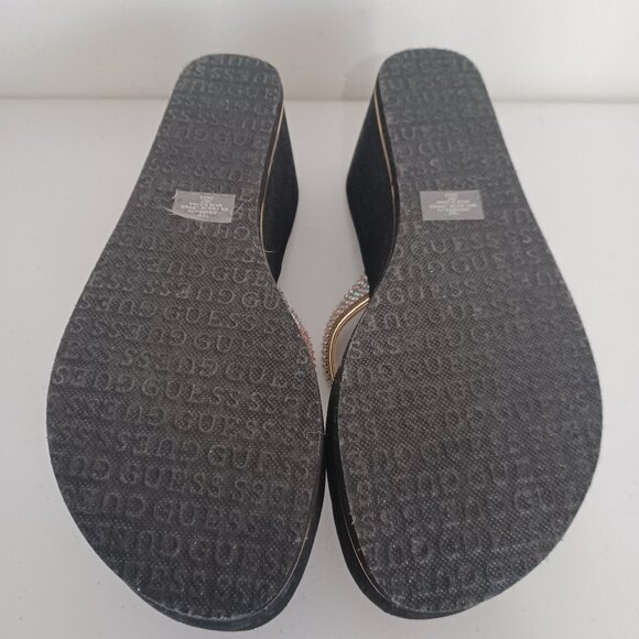 GUESS SARRALY WEDGE FLIP FLOPS WOMEN SIZE 10M BLACK w/GOLD SILVER RHINESTONES - Picture 7 of 8